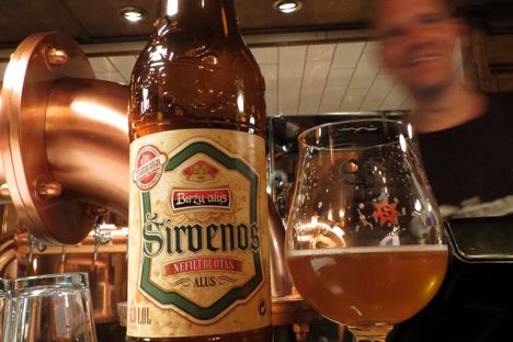 The unfiltered version of the beer.