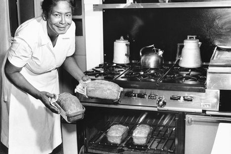 The Johnsons hired their longtime cook, Zephyr Wright, as presidential chef after feuding with her French predecessor.