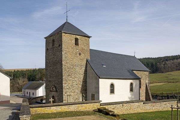 A relatively large church in the small village of Randschelt. 