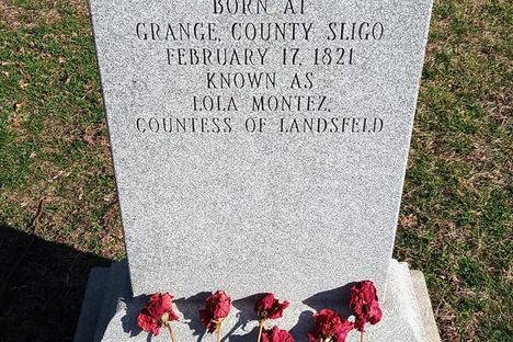 Grave - Green Wood Cemetery