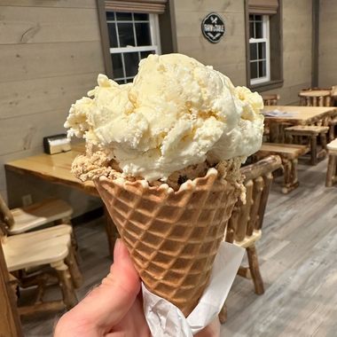 Lucky visitors can try the seasonal paw-paw flavor.