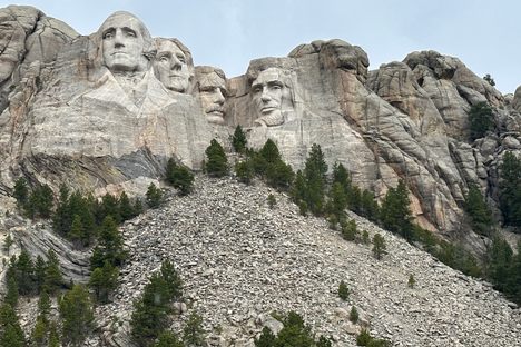 MT Rushmore