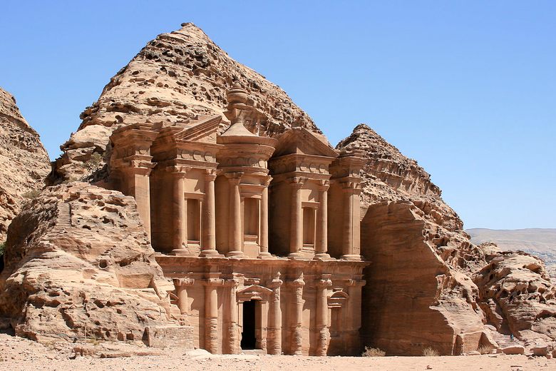 23 and Unusual Things Do in Jordan - Atlas