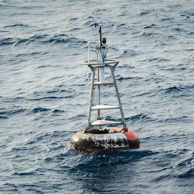 A PIRATA weather buoy, the only thing that is really at Null Island.