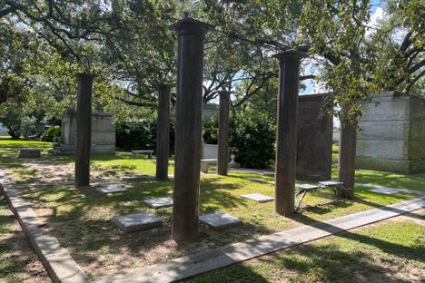 Metairie Cemetery