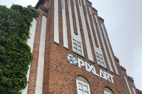 Pixlart.
