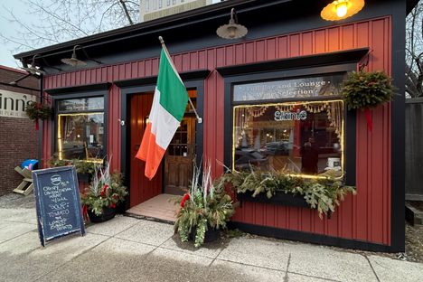 Finn's Irish Pub