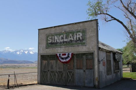 Sinclair Gas Station