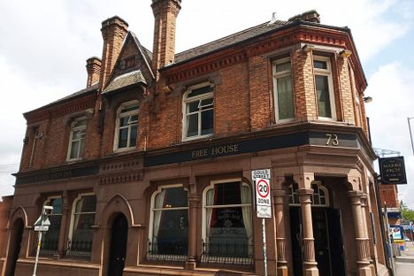 Marble Arch Inn.