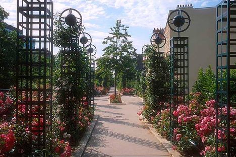A view of the Promenade Plantée in Paris