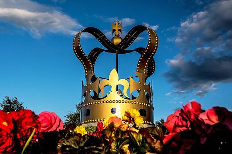 Crown Roundabout.