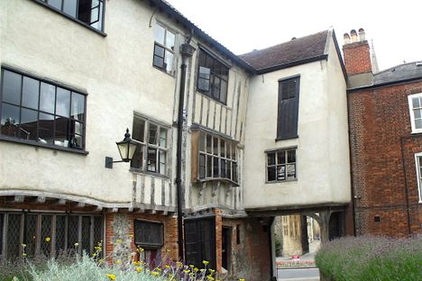 Tombland Alley and the back of the Augustine Steward House.