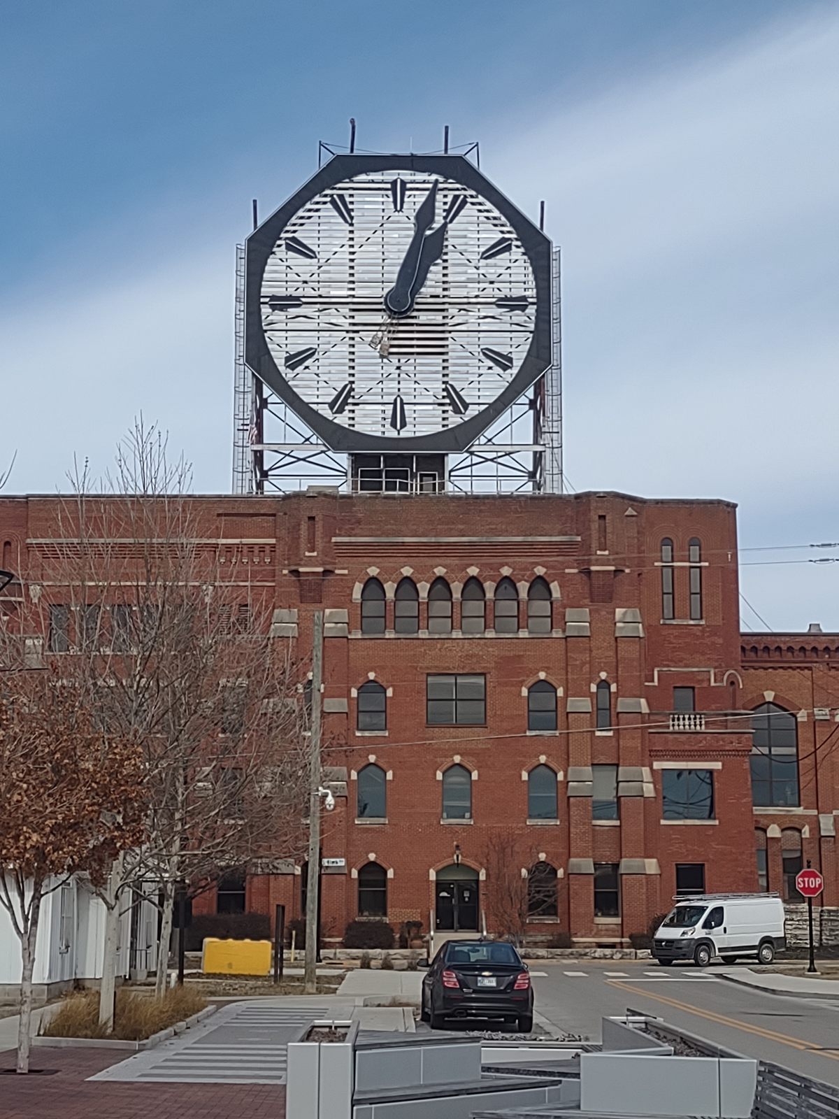 Colgate Clock – Clarksville, Indiana - Atlas Obscura
