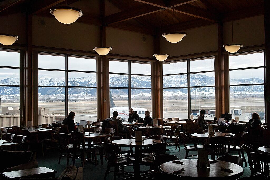 For breakfast (or lunch) with a view, consider the airfield restaurant. 