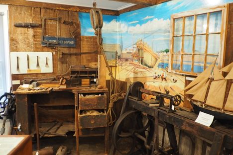 Shipbuilding room.