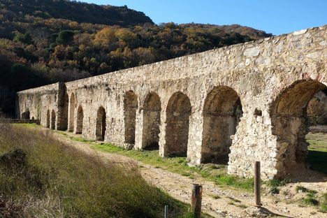 Pont-Aqueduc d'Ansignan