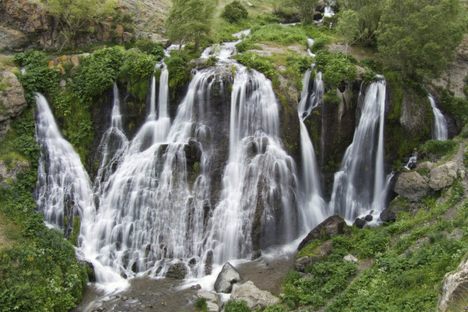 Shaki Waterfall