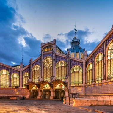 The market at night.