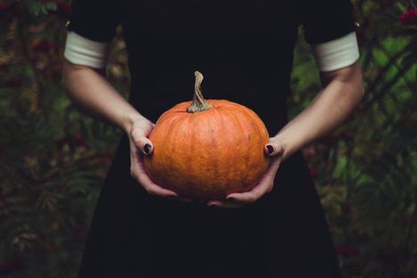 Put a pumpkin on my grave.