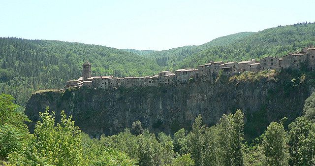 Castellfollit de la Roca – Castellfollit de la Roca, Spain - Atlas