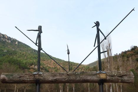 Monument als Raiers at Pàrquing de les Morreres.