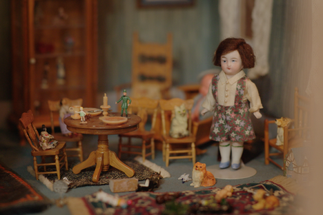 Video: Dolls, Spirits, and More At The Doll Museum