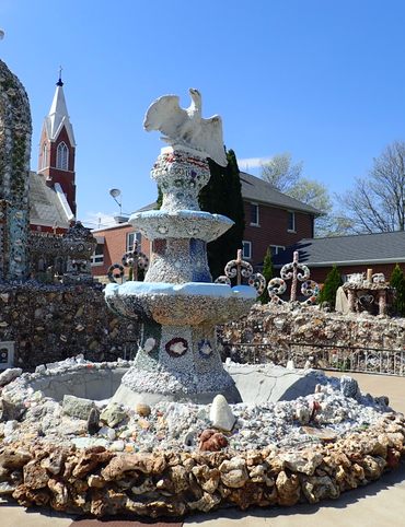 The fountain at the Dickeyville Grotto. 