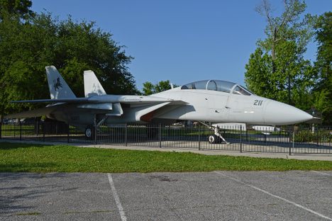 Grumman F-14D(R) Tomcat '159629 / AJ-211'