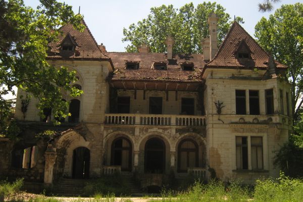 Spitzer Castle.