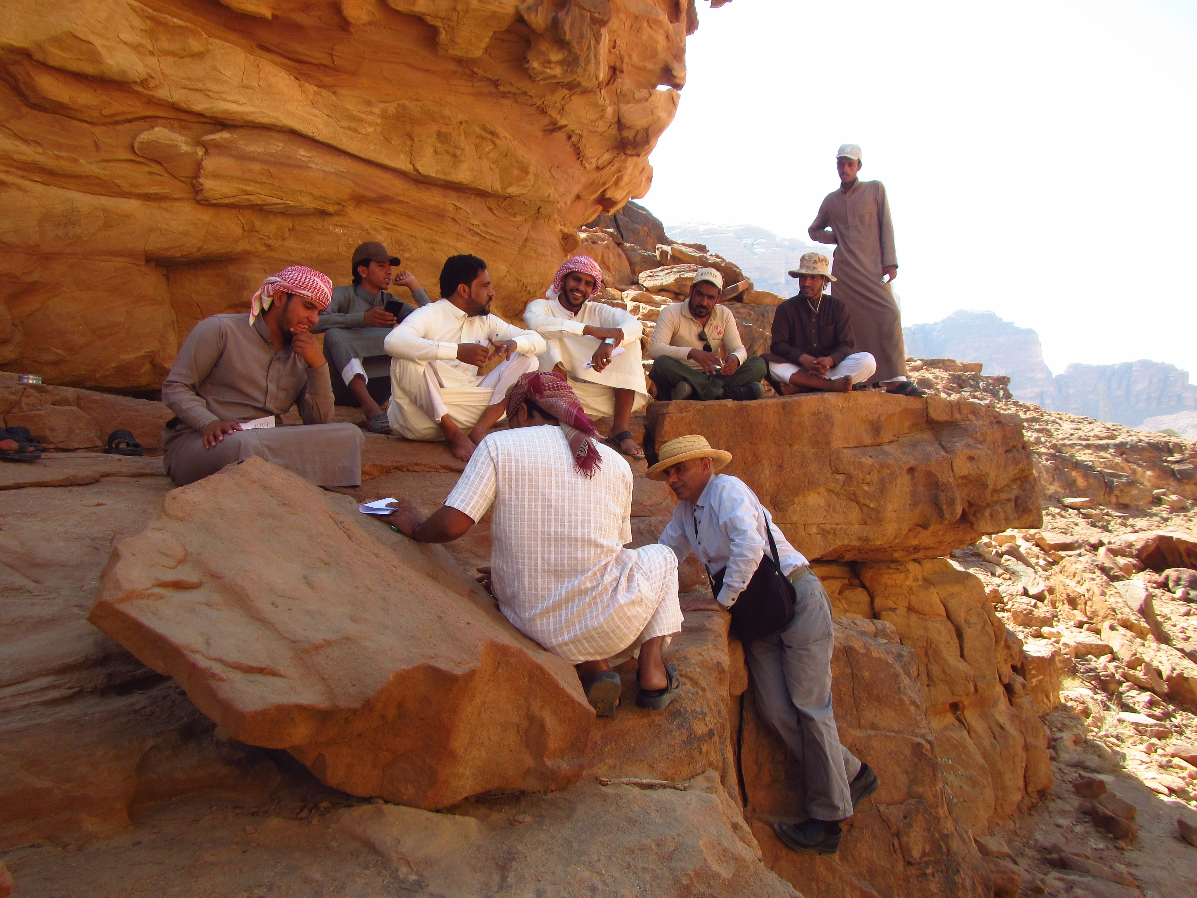 Learning epigraphy in the field