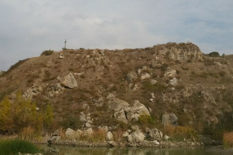 The site now consists of almost unrecognizable ruins