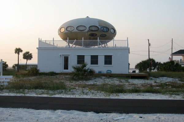 Futuro House Pensacola
