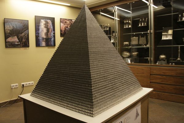 One Million Cent Pyramid