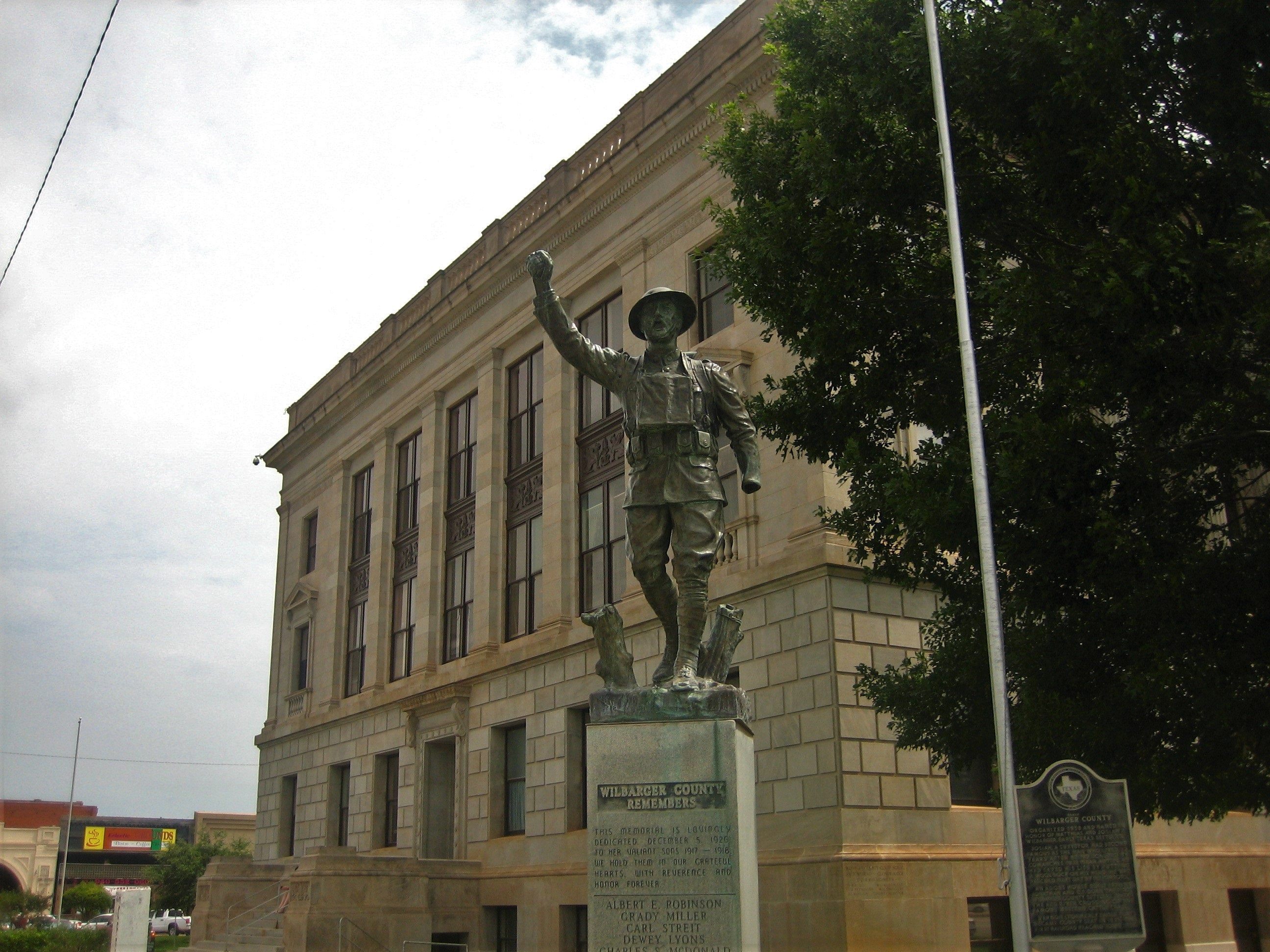 One of Viquesney's statues in Wilbarger County, Texas.