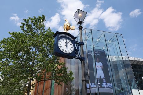 The Lamppost and Clock (With permission of Tottenham Hotspur Press Office)