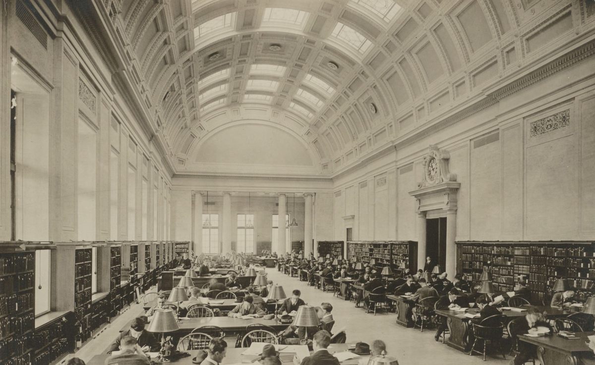 The reading room of Harvard's Widener Library in 1915.