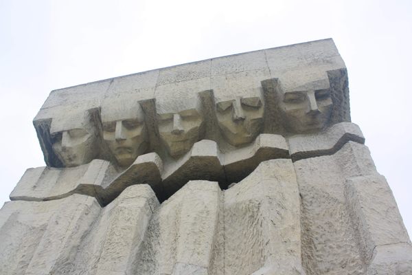 “Memorial to the Victims of Fascism in Krakow.”