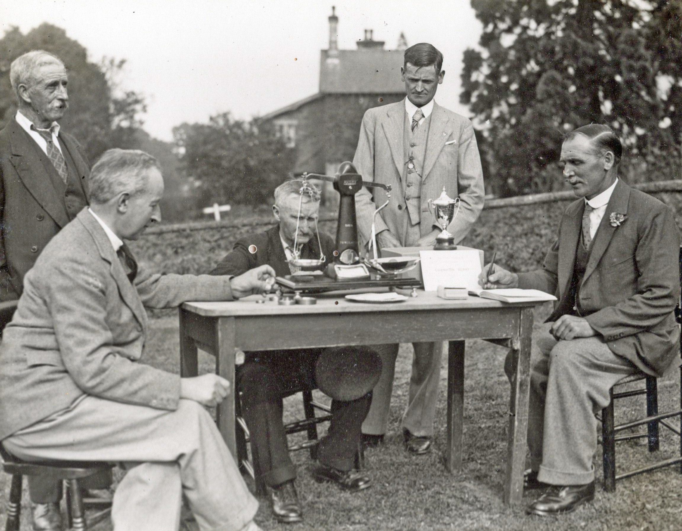 The contest in the late 1930s, which used an Avery scale.