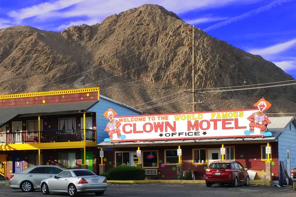 Clown Motel