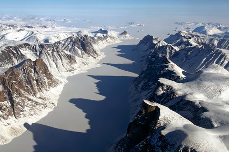 Why Exactly Did the Vikings Flee Greenland?