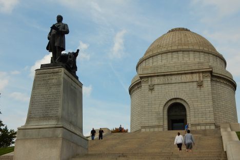 Mausoleum with Statue