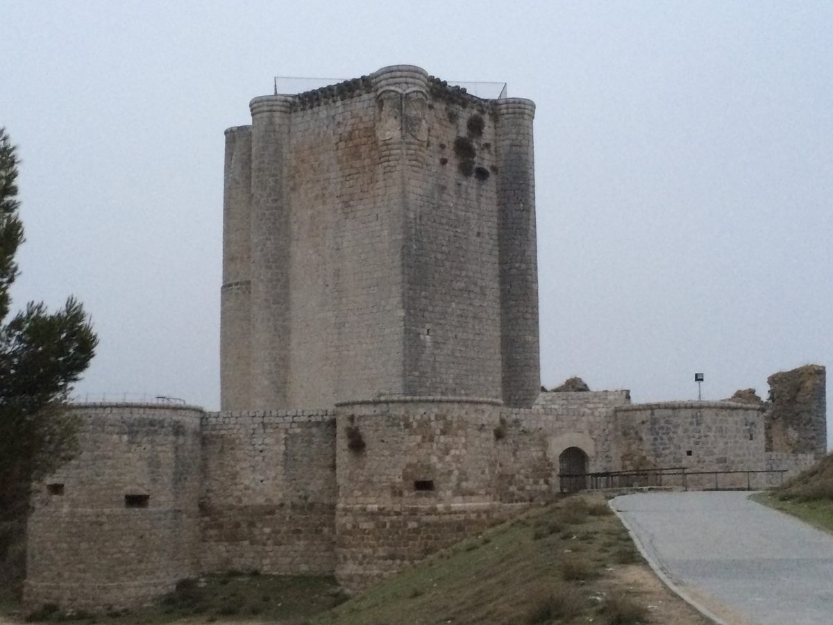 Castillo de Iscar (Iscar Castle)