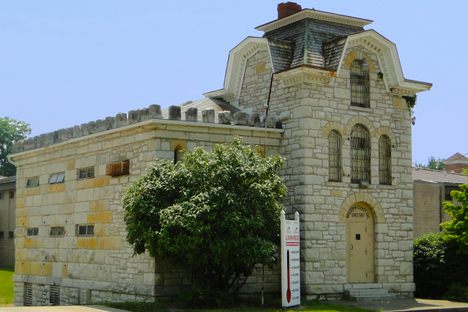Full view of the Macoupin County Jail 