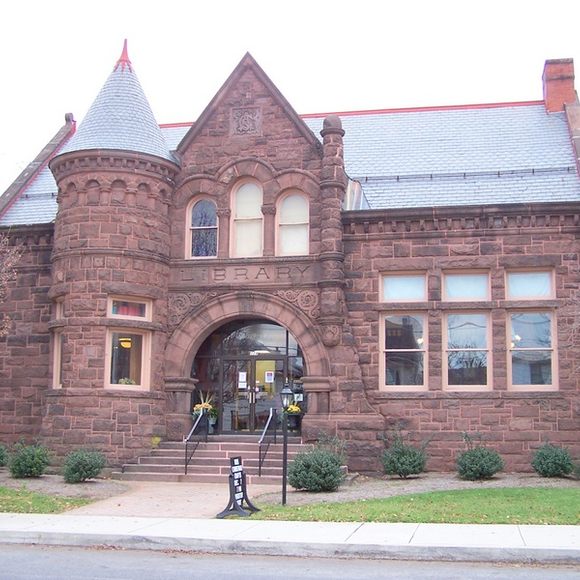Amelia S. Givin Public Library Mount Holly Springs, Pennsylvania