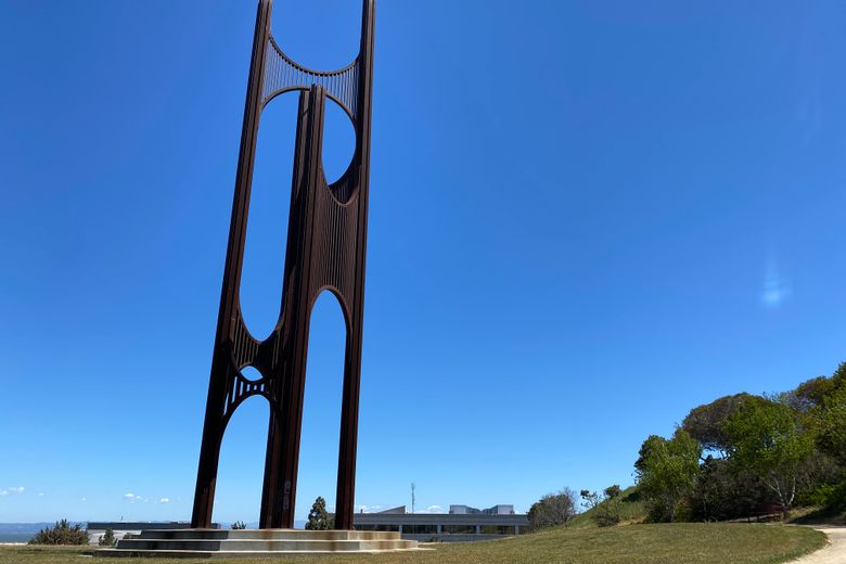 Aeolian wind harp 2025