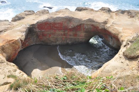 Devils Punchbowl