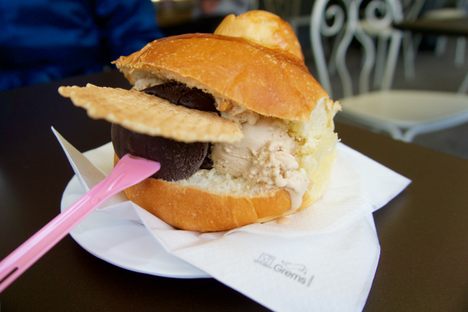 Choose between a plastic spoon and a wafer to scoop up the dripping gelato.