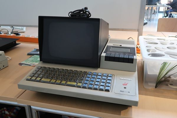 Sharp MZ-80K (1979)