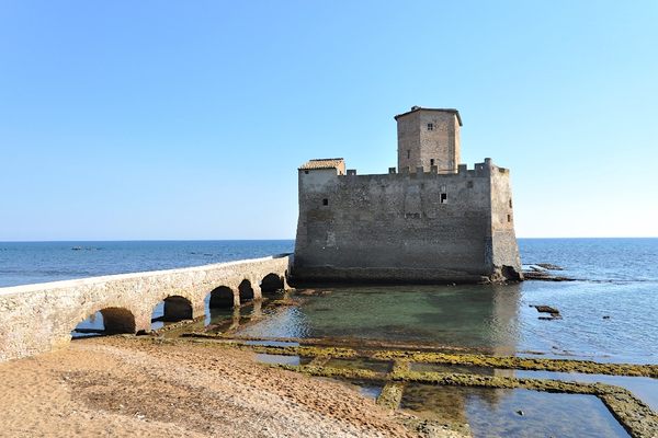 Torre Astura.