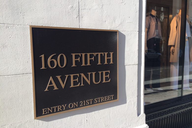 520 Fifth Avenue - Wikipedia